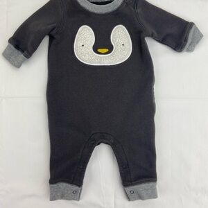 BabyGap Penguin One-piece 0-3 months